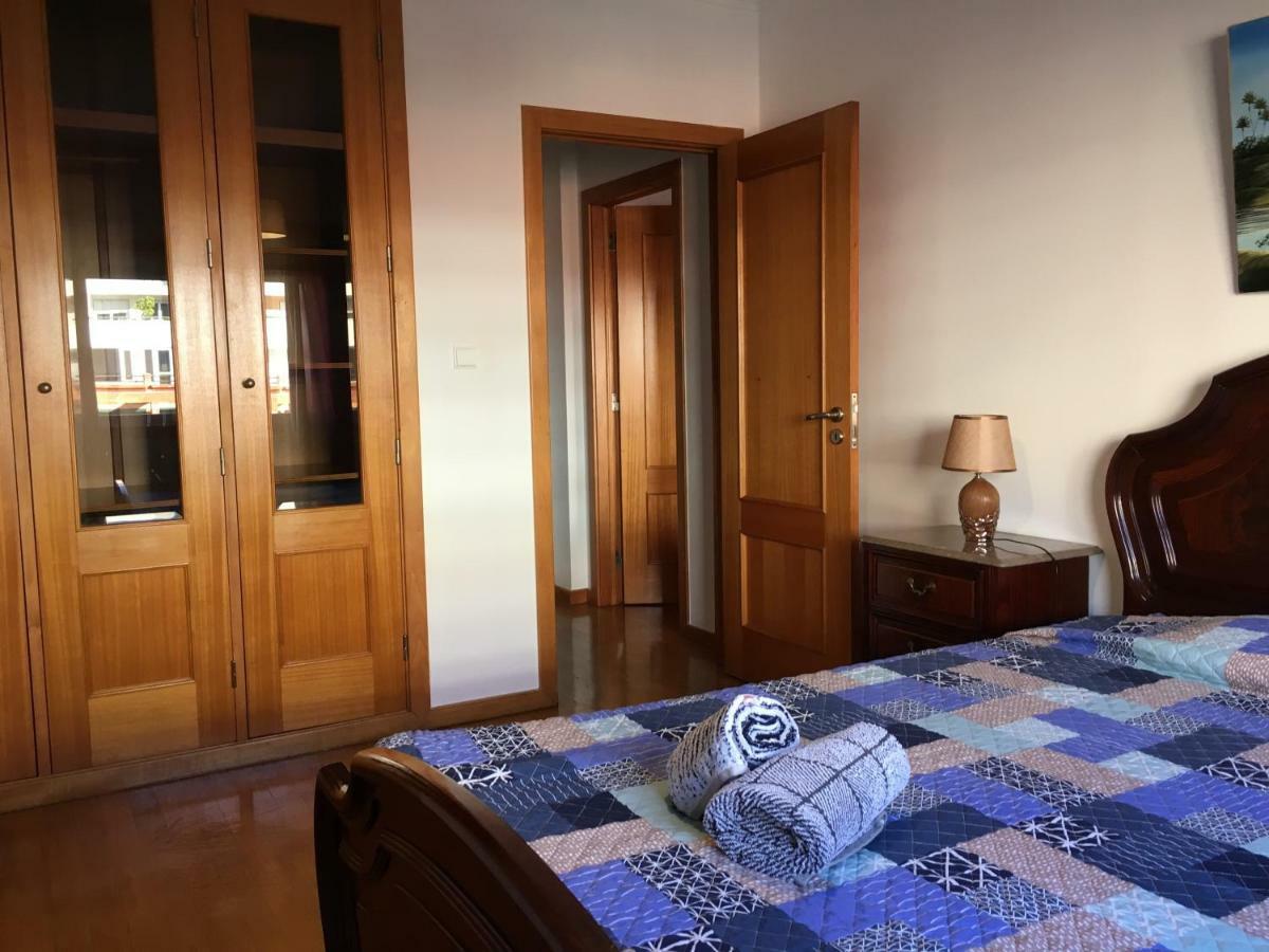 Apartamento Novo Muito Confortavel Com Vista Rio Alges Exterior photo